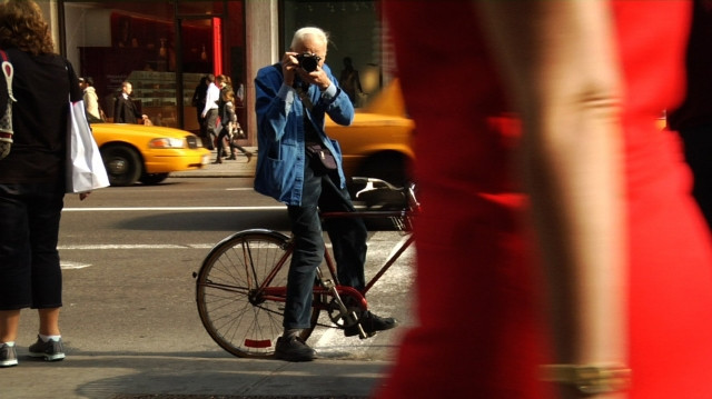 Xem Phim Nhiếp Ảnh Gia Huyền Thoại Bill Cunningham - Bill Cunningham New York - Vkool.Net - Ảnh 2