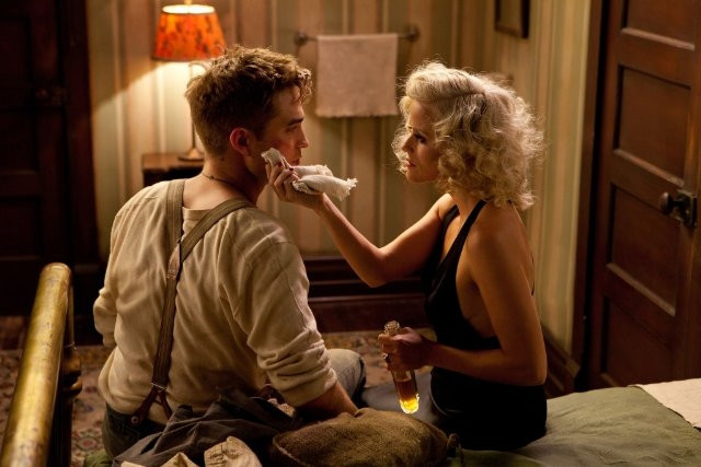 Xem Phim Sức Sống Của Tình Yêu - Water For Elephants - Vkool.Net - Ảnh 2